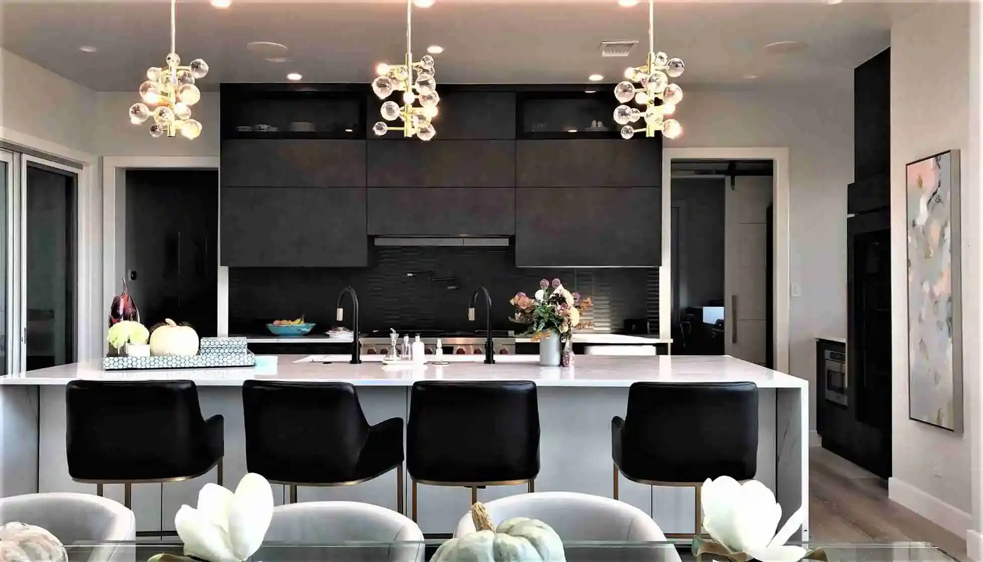 Showroom Img